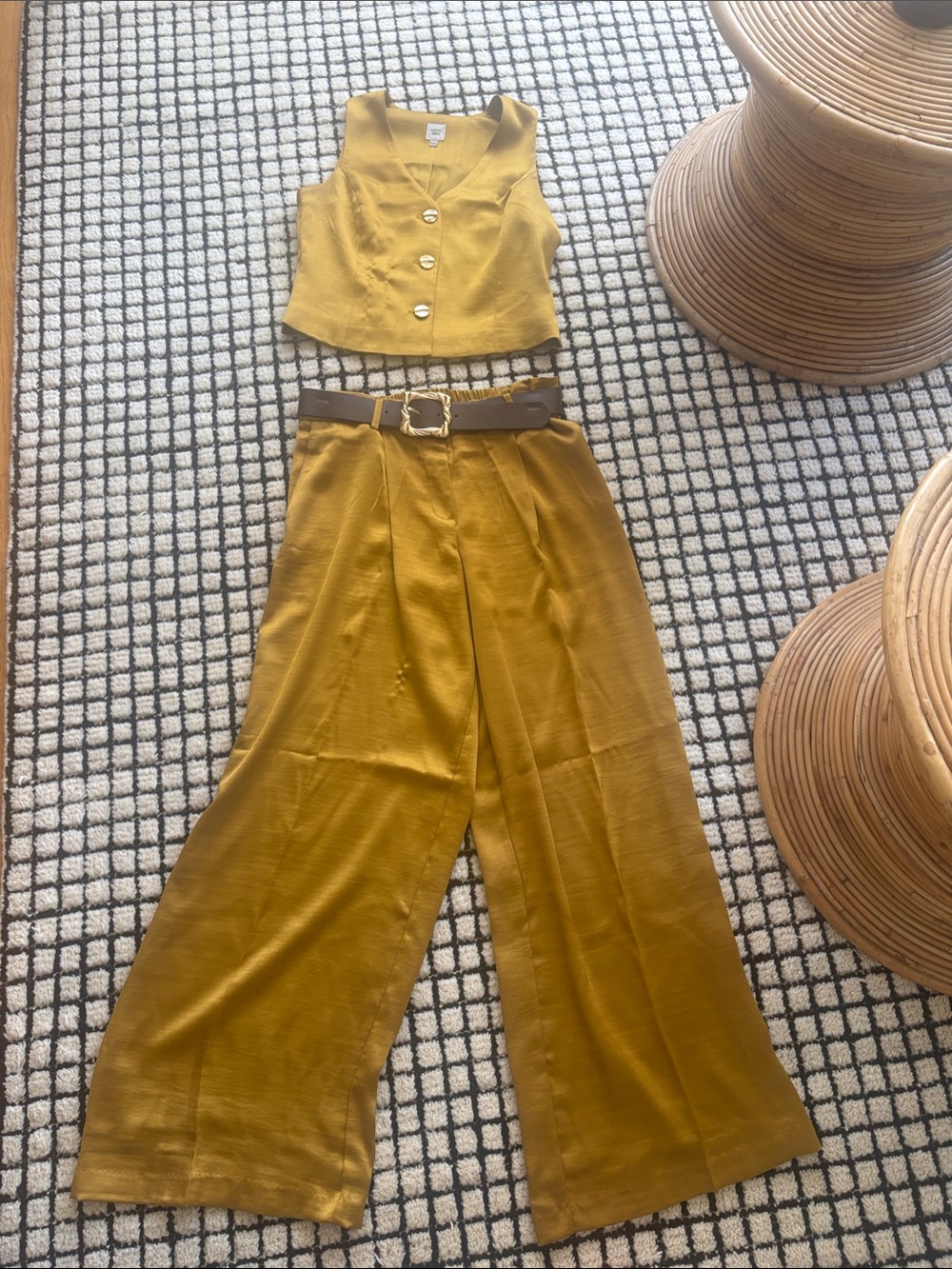 Gold Wide-Leg High-Rise Pants with Matching Vest